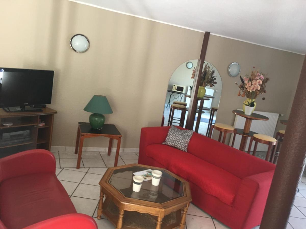 Hotel Amarante Μπεζανσόν Εξωτερικό φωτογραφία